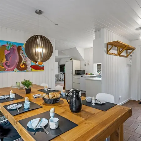 Vakantiehuis Alisa - 2km From The Sea By Interhome *